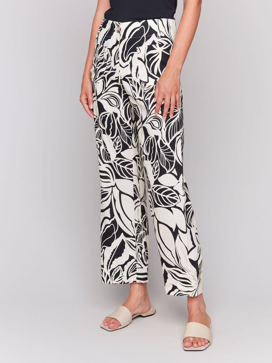 Printed Cropped Straight Leg Pant With Patch Pockets